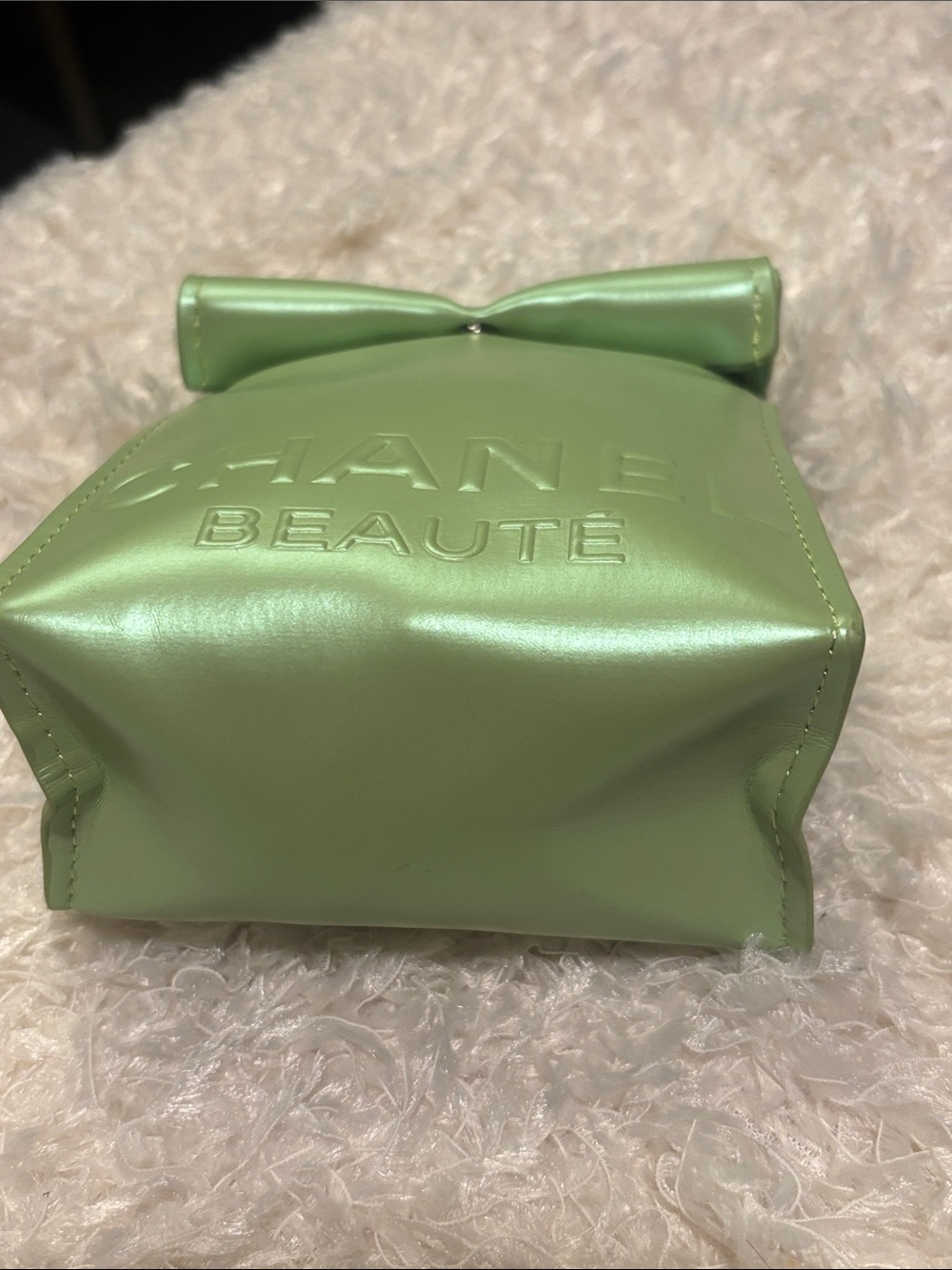 Mint Green Beauté Cosmetic Pouch - Picture 3 of 8